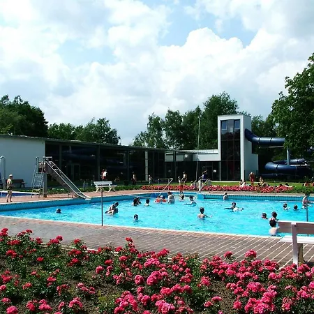 Ds & Freizeitcenter Hotel 3*